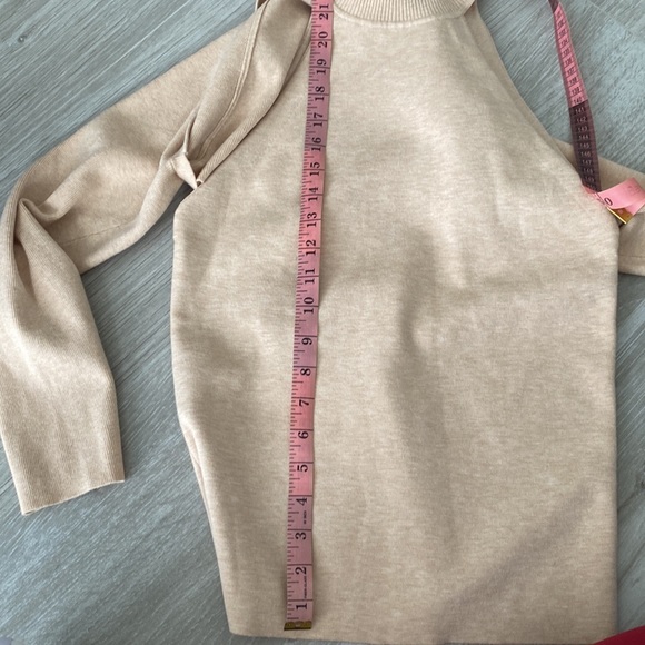 Alice + Olivia | Jeremy Tank with Shrug in Oatmeal - NWOT - Picture 7 of 7